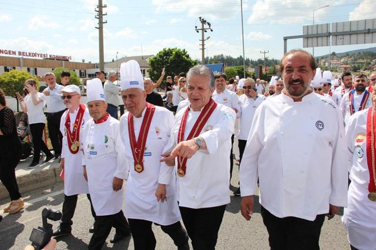 Bakan Tekin, Mengende Uluslararası Aşçılık ve Turizm Festivali’ne katıldı