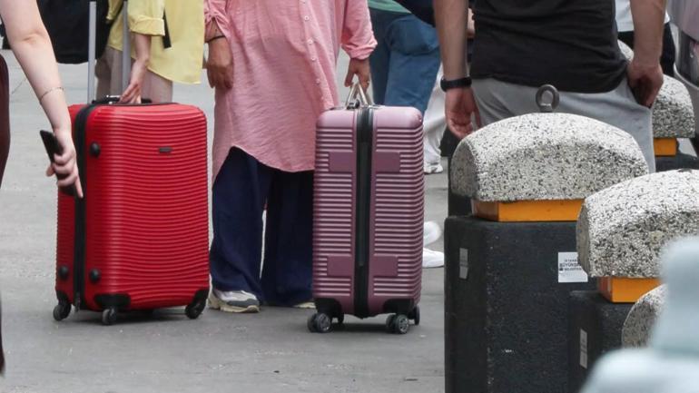 Büyük İstanbul Otogarında okula dönüş yoğunluğu