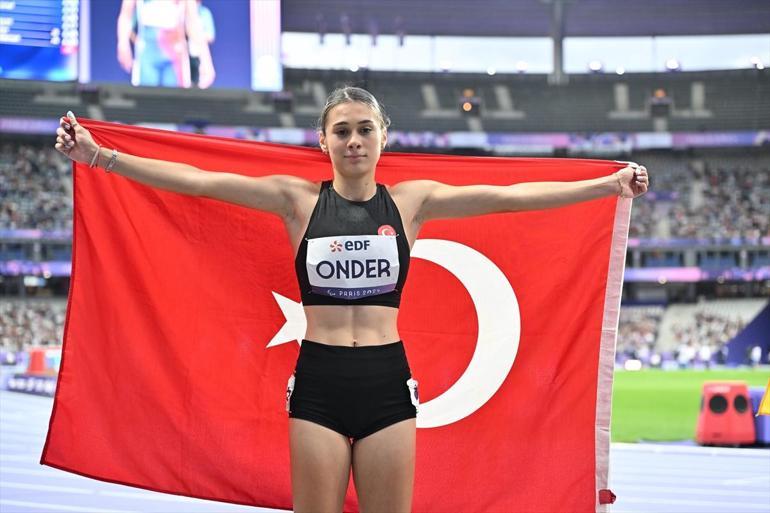 İzmirin paralimpik gururu Aysel Önder