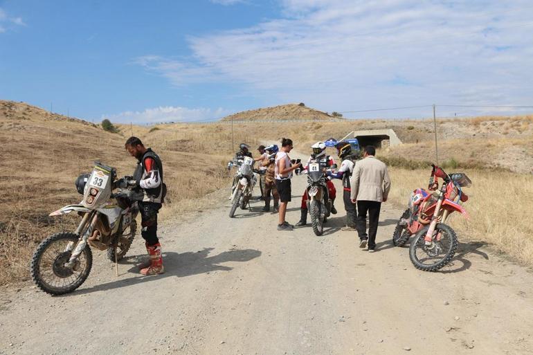 Karlıova, TransAnatolia Rally Raid yarışmacılarına ev sahipliği yaptı