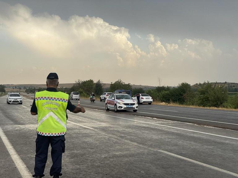 Gaziantep’te tarım işçilerini taşıyan kamyonet devrildi: 2 ölü, 21 yaralı