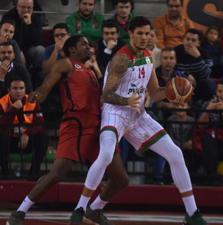 Alkollü sürücünün kullandığı otomobil çarpan eski milli basketbolcu İlkan Karaman öldü