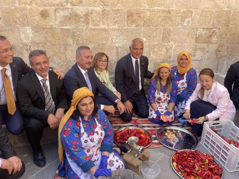 Bakan Ersoy: Kültür Yolu Festivalleri, ülkemizin en büyük marka projelerinden biri haline geldi