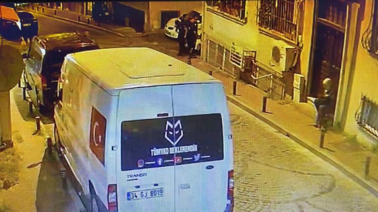 Fatihte polislere saldırıyla ilgili yeni görüntüler ortaya çıktı