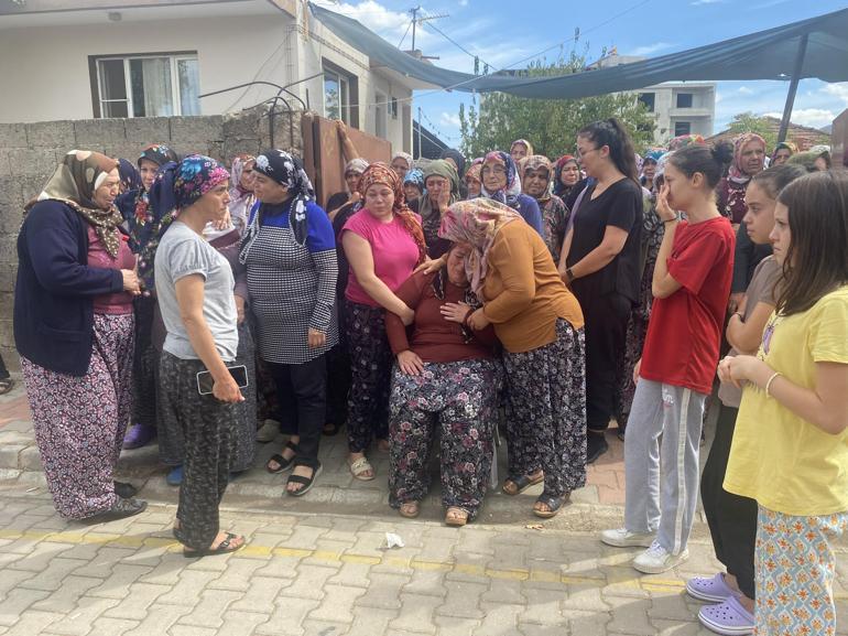 Beden eğitimi dersinde hayatını kaybeden Mert, son yolculuğuna uğurlandı