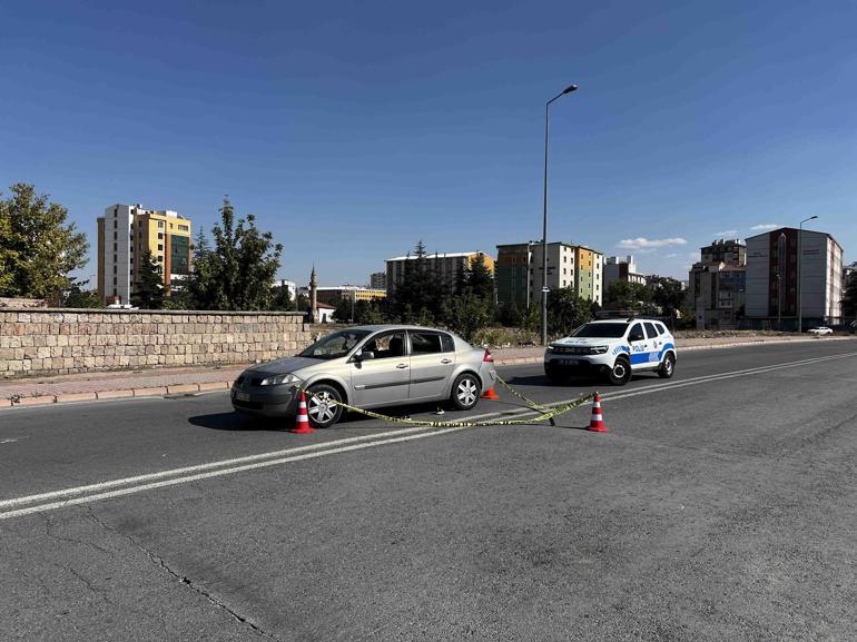 Eski eşini, 8 yaşındaki kızının gözü önünde tabancayla yaraladı