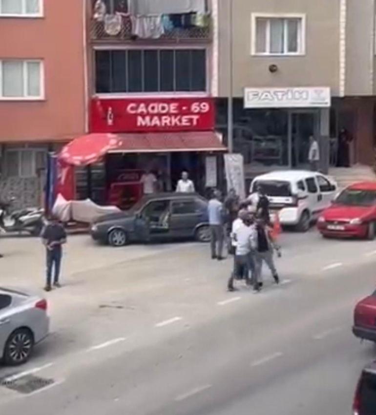 Bursada, park yeri kavgası kamerada