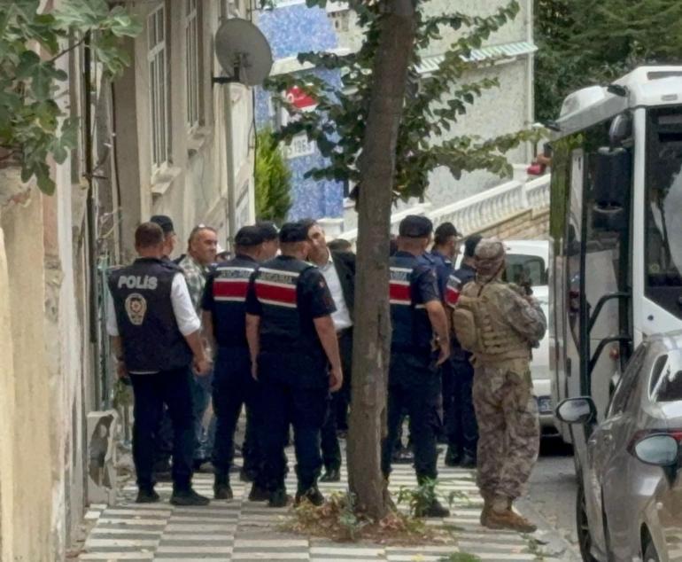 Tekirdağda cinsel istismara uğrayan bebekle ilgili 2 tutukluya evde tatbikat yaptırıldı