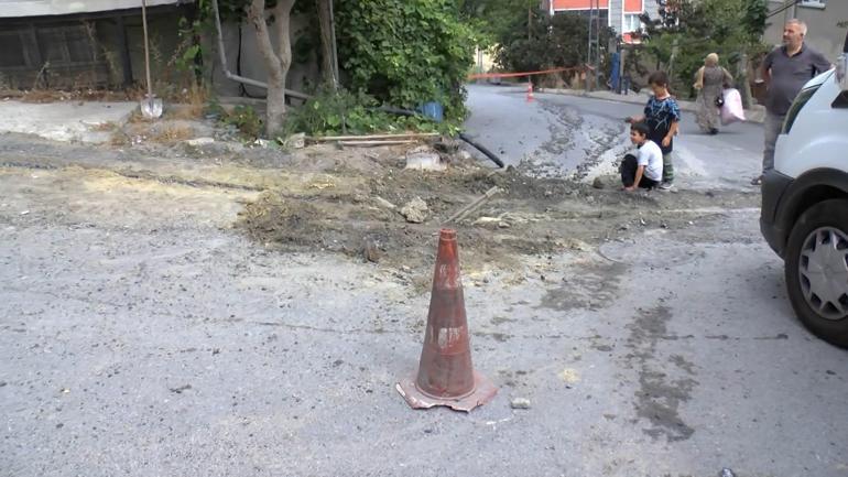 Başakşehirde işçiler doğalgaz borusu patlattı; 3 kişi hastaneye kaldırıldı