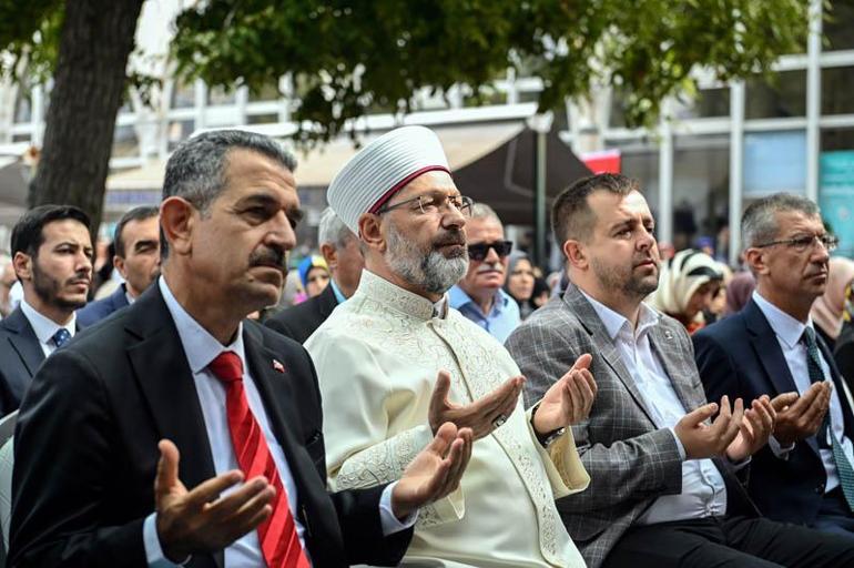 Diyanet İşleri Başkanı Erbaş: Kuran ahlakını yeni nesillere anlatmak zorundayız