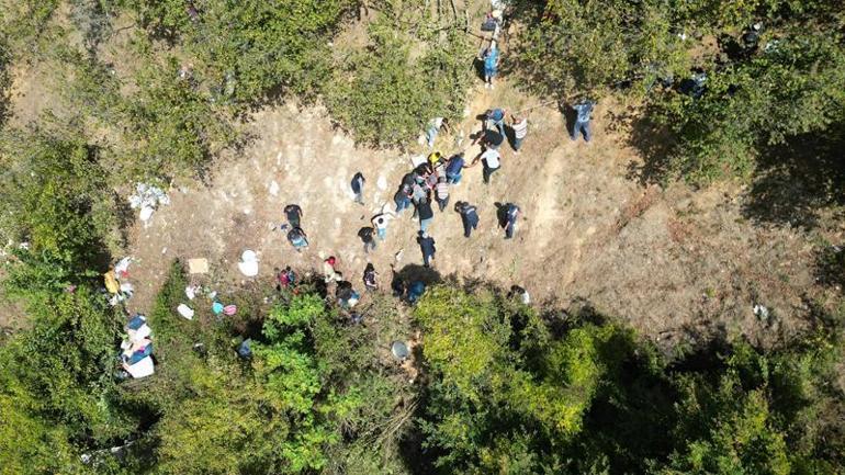 Fındık işçilerini taşıyan minibüs uçuruma devrildi: 5i çocuk 15 yaralı