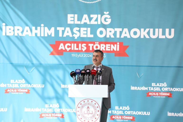 Bakan Tekin: Evrensel laiklik anlayışı ile bağdaşır, özgür bir Türkiye noktasındayız