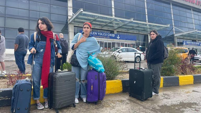 Yüksekovada yolcu uçağı pistten çıktı