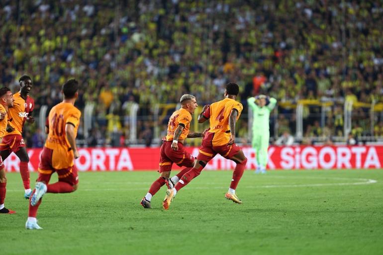 Galatasaray, derbide 3 puanı 3 golle aldı