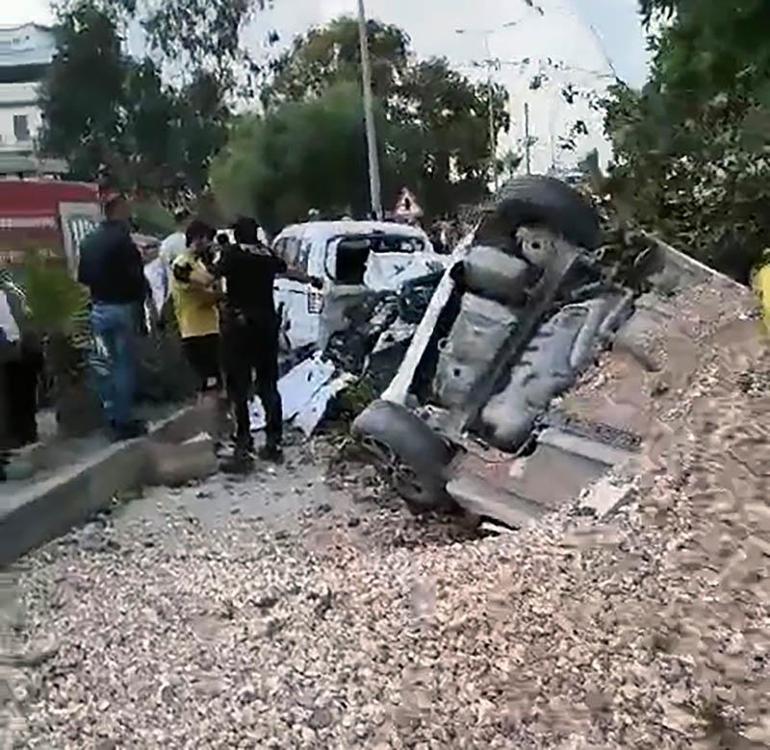 Hatayda freni tutmayan hafriyat kamyonu 7 araca çarptı: 5 yaralı