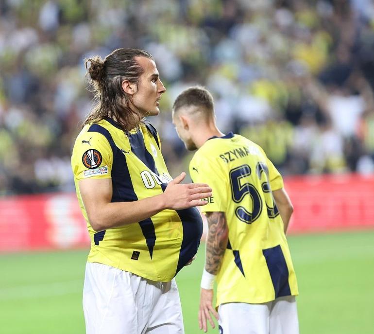 Fenerbahçe, UEFA Avrupa Ligi’nin yeni formatına 3 puanla başladı