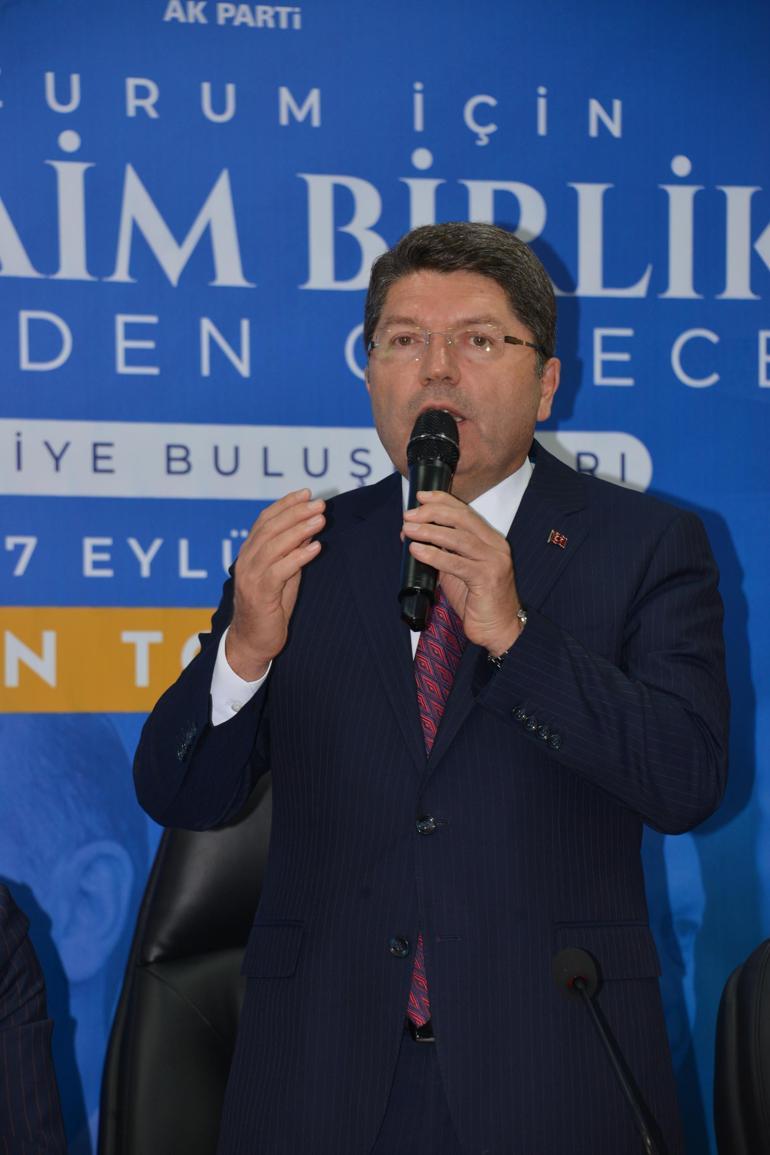 Bakan Tunç: Demokratik bir anayasa yapmak zorundayız