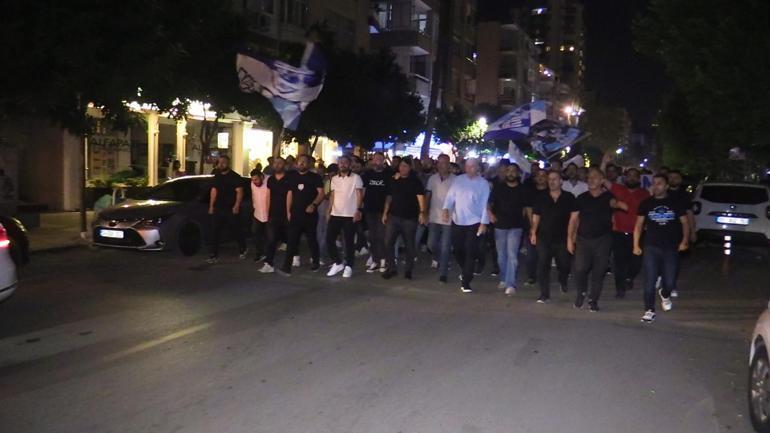 Adana Demirspor taraftarı, yürüyüş yaparak kulüp yönetimini protesto etti