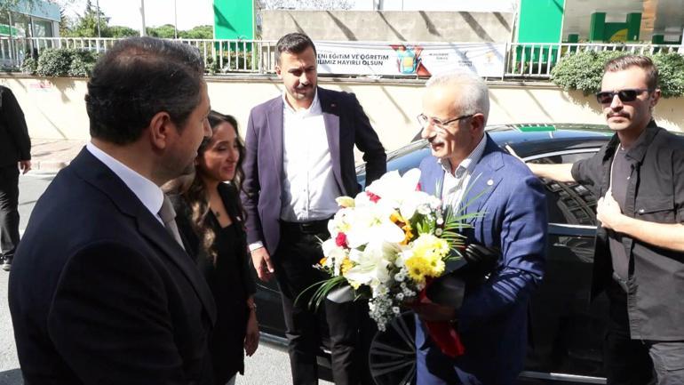 Bakan Uraloğlu: Hepimiz Cumhurbaşkanımıza bakalım o hepimizden çok çalışıyor