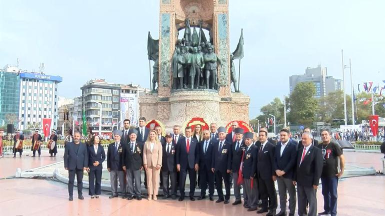 Taksim’de İstanbulun düşman işgalinden kurtuluşunun 101. yıldönümü törenle kutlandı