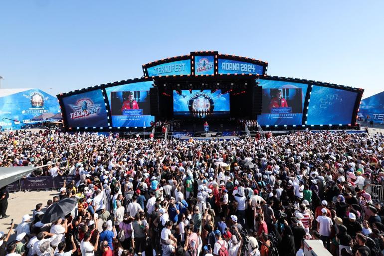 TEKNOFEST Şampiyonlar Ligi şampiyonları ödüllerini aldı