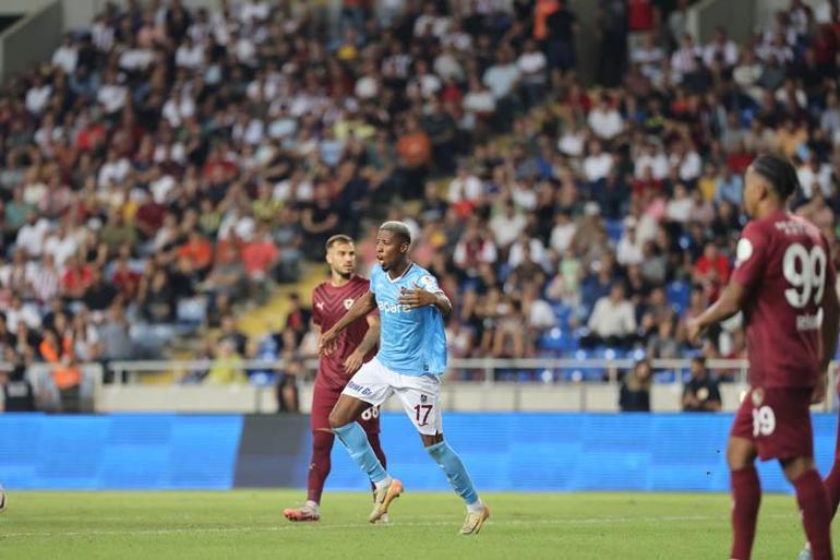 Trabzonspor’un en skoreri Simon Banza