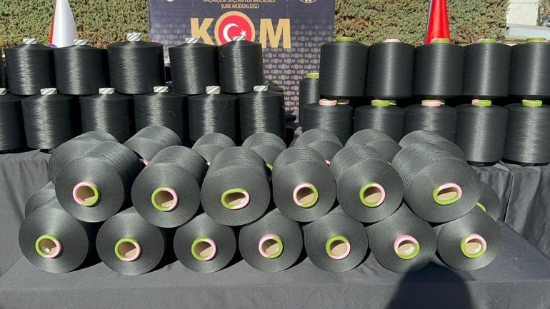 İstanbul’da 10 ton kaçak polyester iplik ele geçirildi