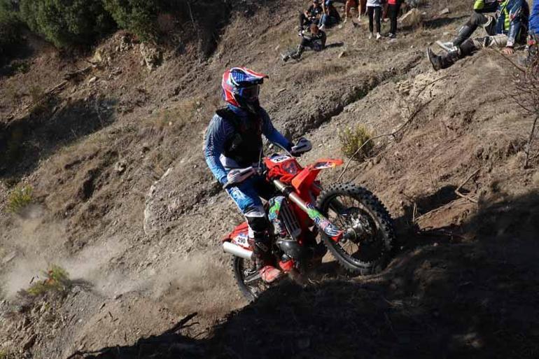 Sea To Sky Enduro Motosiklet Yarışı’nın Orman Etabı’nda lider Wade Young