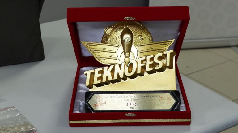 TEKNOFEST birincisi Kristal Toprak Takımı eksi 60 derecede besinleri koruyan çanta geliştirdi