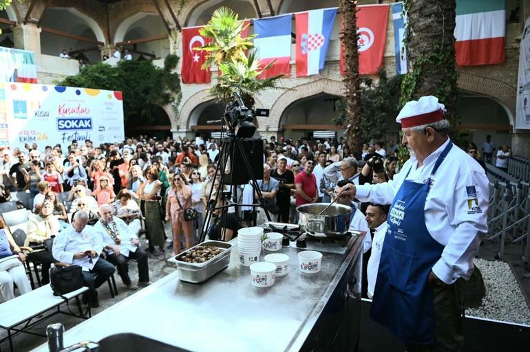 Kuşadası Sokak Festivali coşkusu uluslararası arenaya taşındı