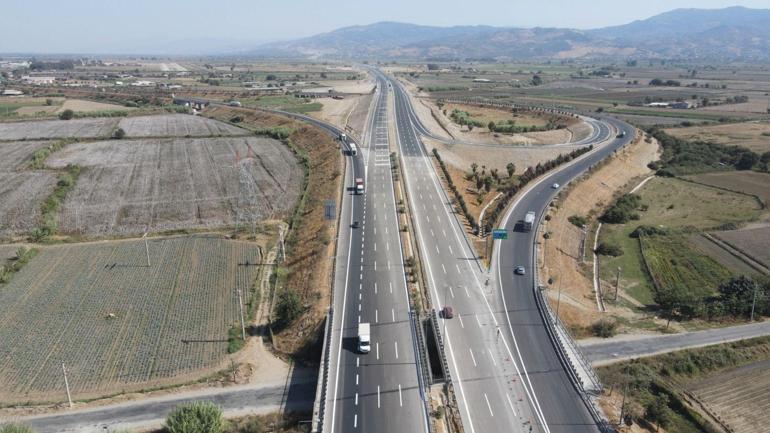 Bakan Uraloğlu: Aydın-Denizli Otoyolu, 17 Ekimde trafiğe açılacak