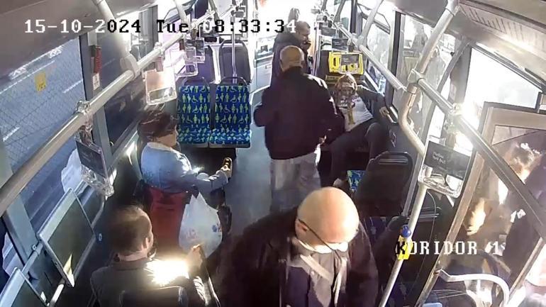 Metrobüs şoförü Bozdemir doğum anını anlattı