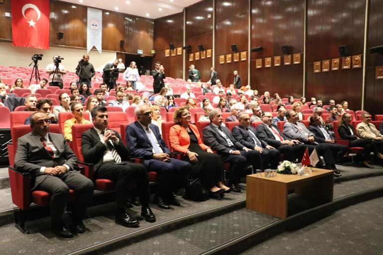 Turkovacı geliştiren Özdarendeli: Aşıların ne kadar stratejik olduğunu pandemide yaşadık