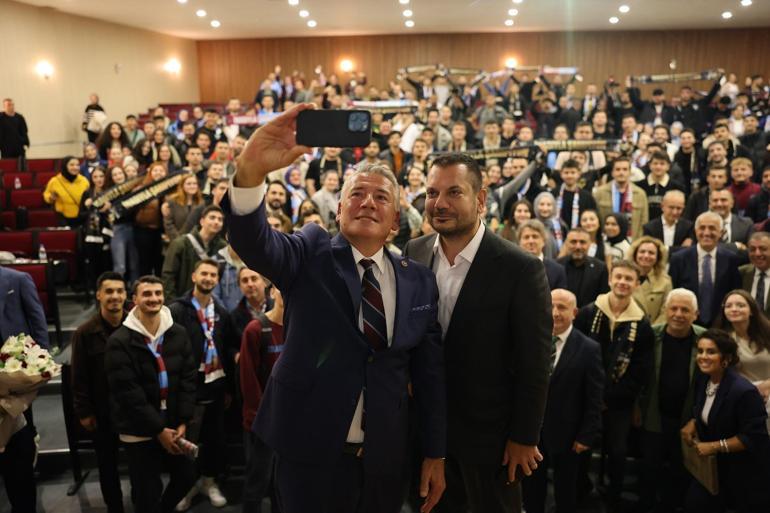 Başkan Doğandan Abdülkadir Ömür açıklaması: Kendisinden formayı çıkardım; kapının önüne koydum