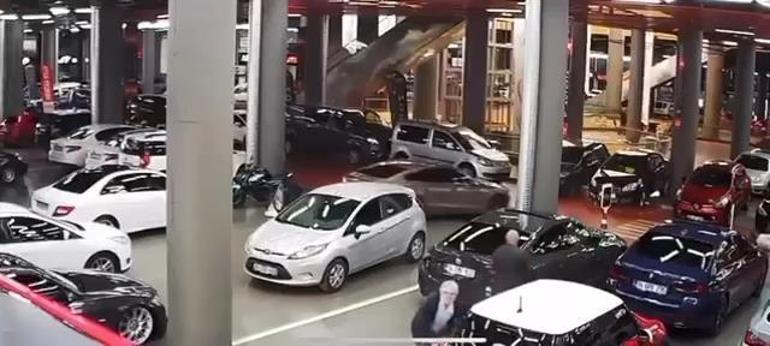 Esenyurt’ta çarşaf giyip otomatik silahla oto galeriye kurşun yağdırdı; o anlar kamerada