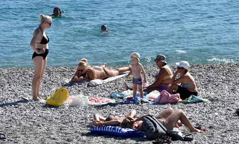 Antalyada deniz ve sahil keyfi