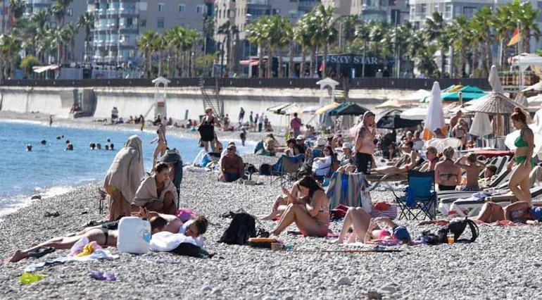 Antalyada deniz ve sahil keyfi