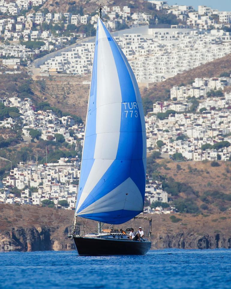 Maximiles Black 36ncı The Bodrum Cupta yarış heyecanı devam ediyor