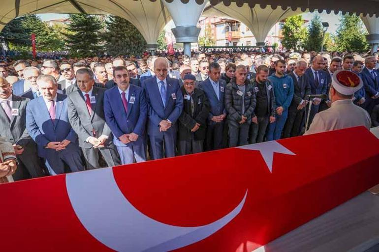 Şehit taksi şoförü Murat Arslan, son yolculuğuna uğurlandı