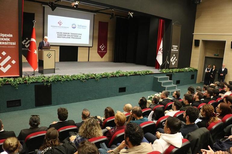 SunExpress, Eskişehir Teknik Üniversitesi’yle geleceğin uçak bakım teknisyenlerini yetiştirecek