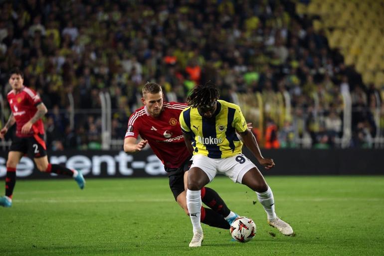 Fenerbahçe, Manchester United ile 1-1 berabere kaldı