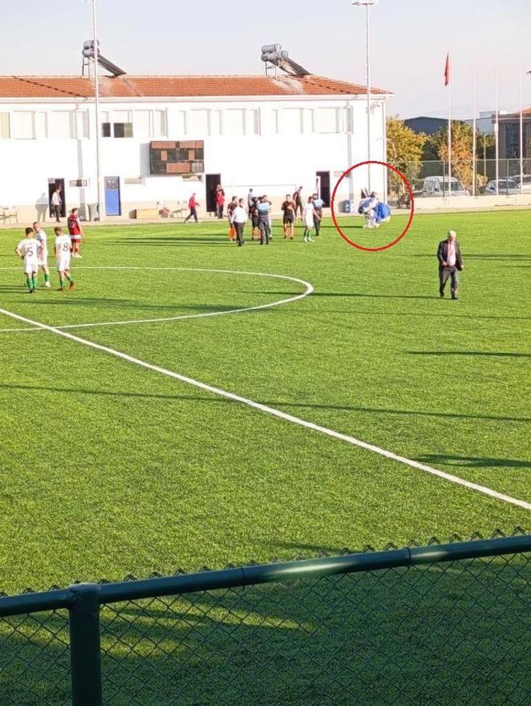 Evinin yakınındaki futbol sahasına paraşütle indi