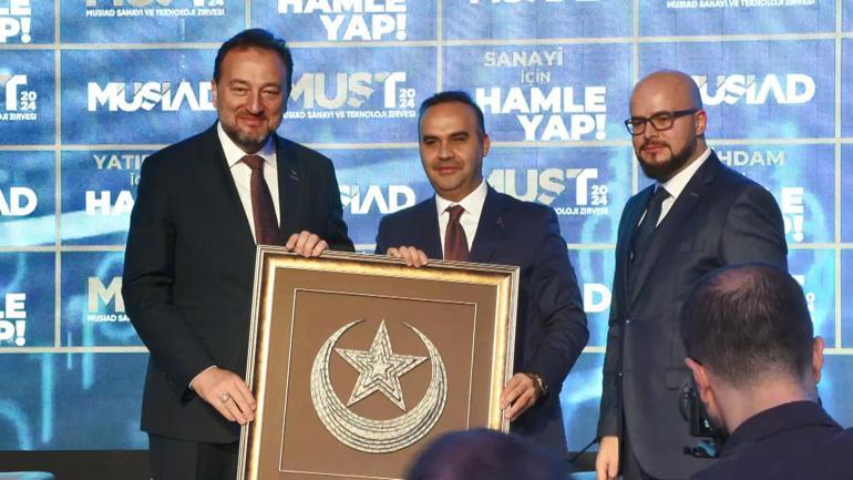 Bakan Kacır: Tereddüt etmeden milli teknoloji hamlesini gerçekleştirmek zorundayız