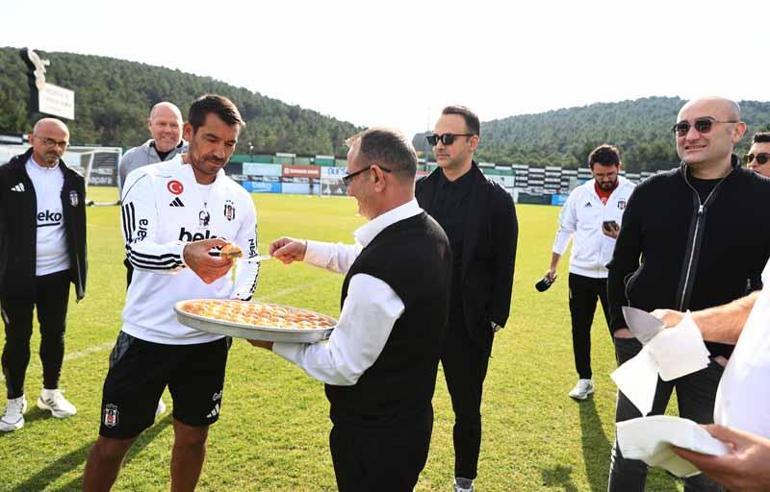 Beşiktaş yönetiminden futbol takımına ziyaret