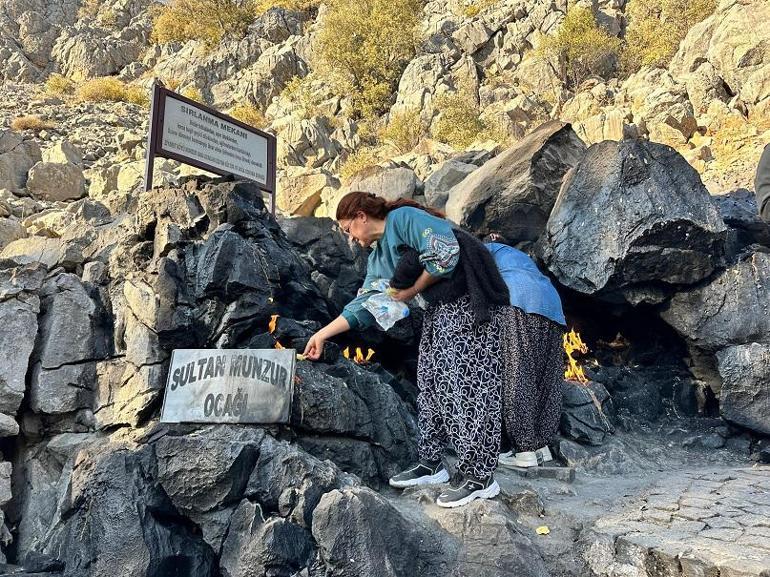 Tuncelide yöre halkından koruma statüsü düşürülen Munzur Gözeleri için eylem