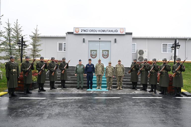 Genelkurmay Başkanı Orgeneral Gürak, Malatyada komutanlıkları denetledi