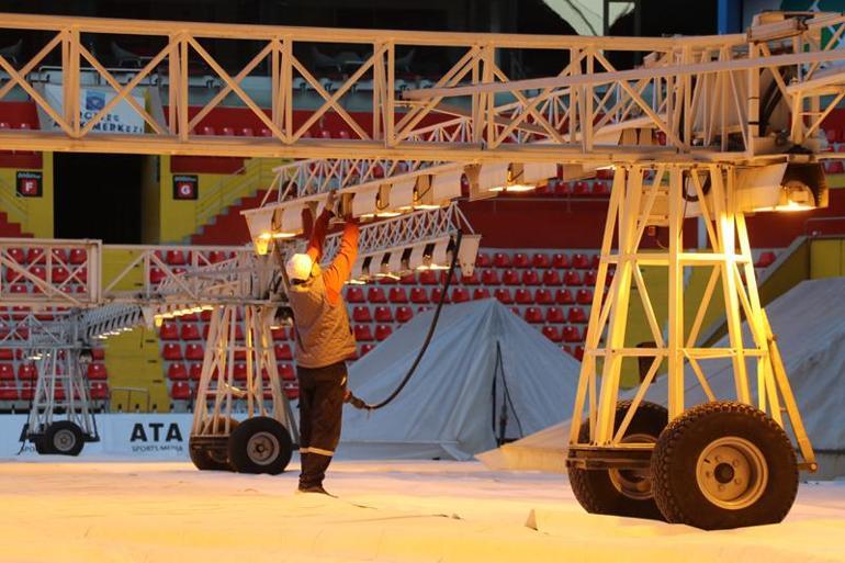 Türkiye-Galler maçının oynanacağı stadyum hazır hale getirildi