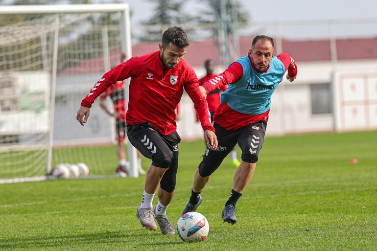 Samsunspor bugün çift antrenman yaptı, 4 günlük izine çıktı