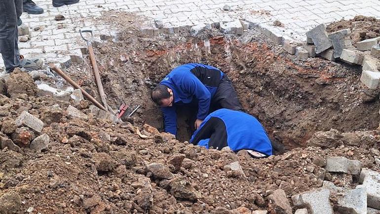 İş makinesi doğal gaz borusunu deldi; yangın çıktı