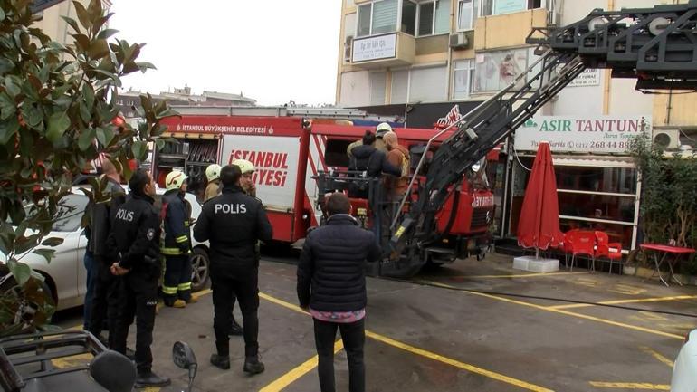 Beşiktaşta iş yerinde yangın: Mahsur kalan 10 kişi kurtarıldı